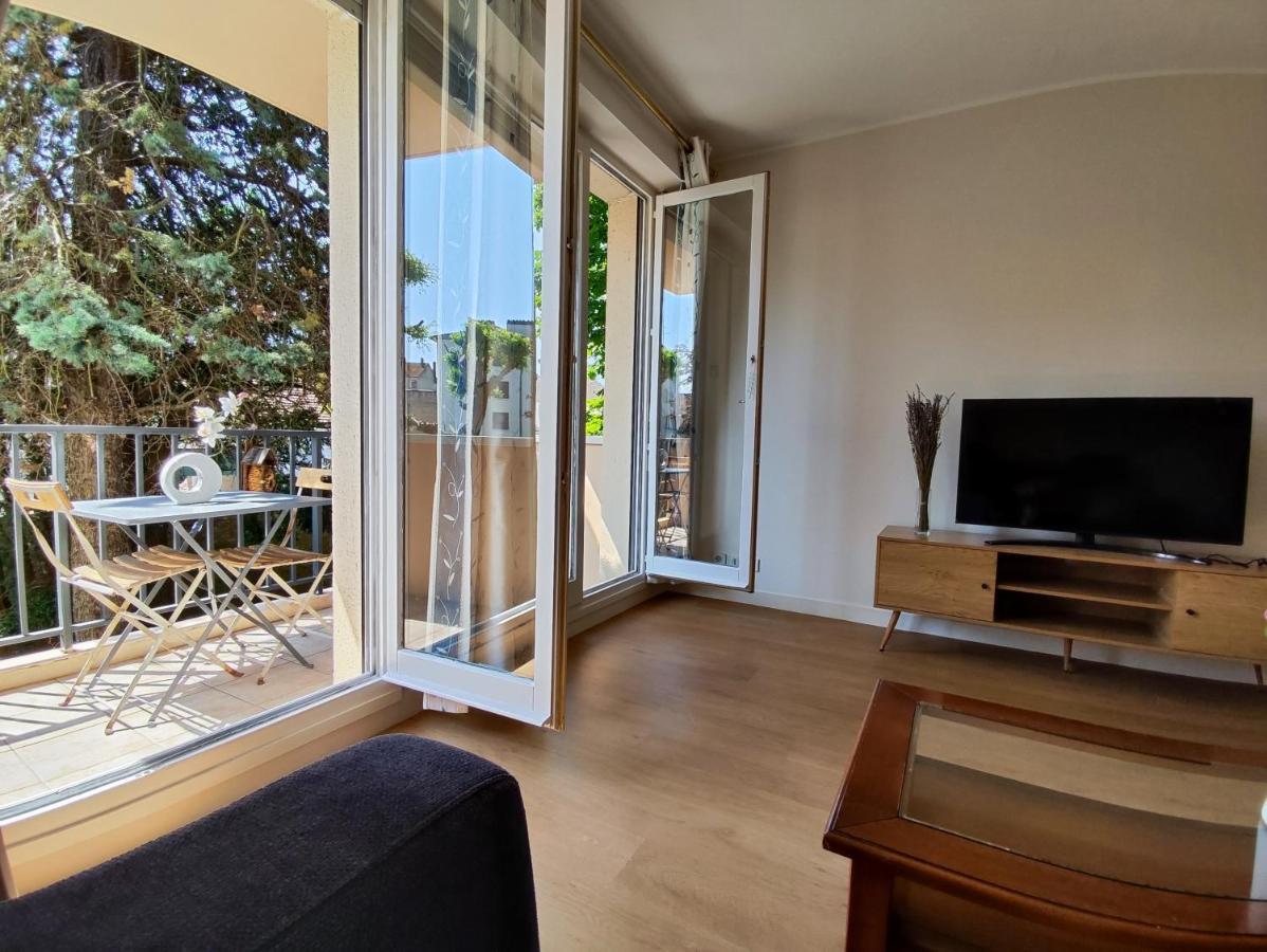 Tres Belle Appartement Lumineuse Spacieux Chantilly Ngoại thất bức ảnh
