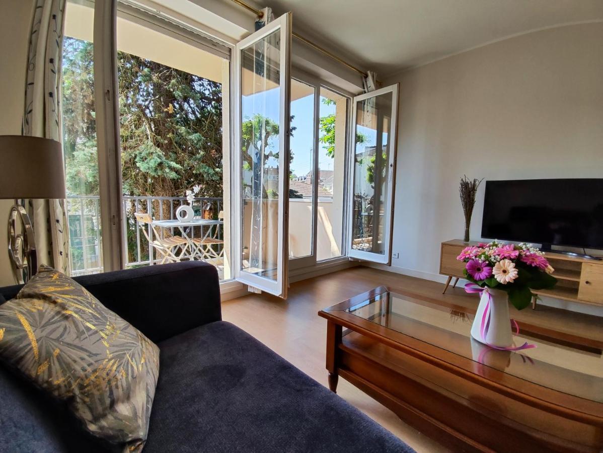 Tres Belle Appartement Lumineuse Spacieux Chantilly Ngoại thất bức ảnh